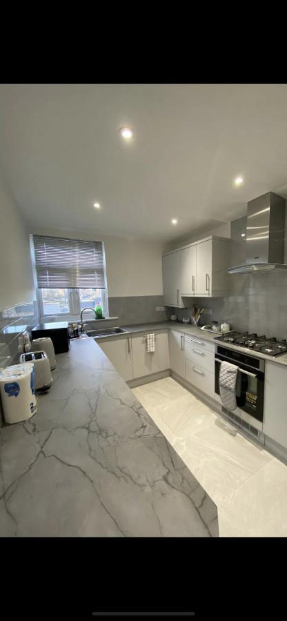 2 Bedroom Apartment London Exterior foto